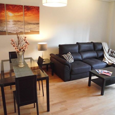 Apartamento Bellavista Lägenhet Lardero Exteriör bild