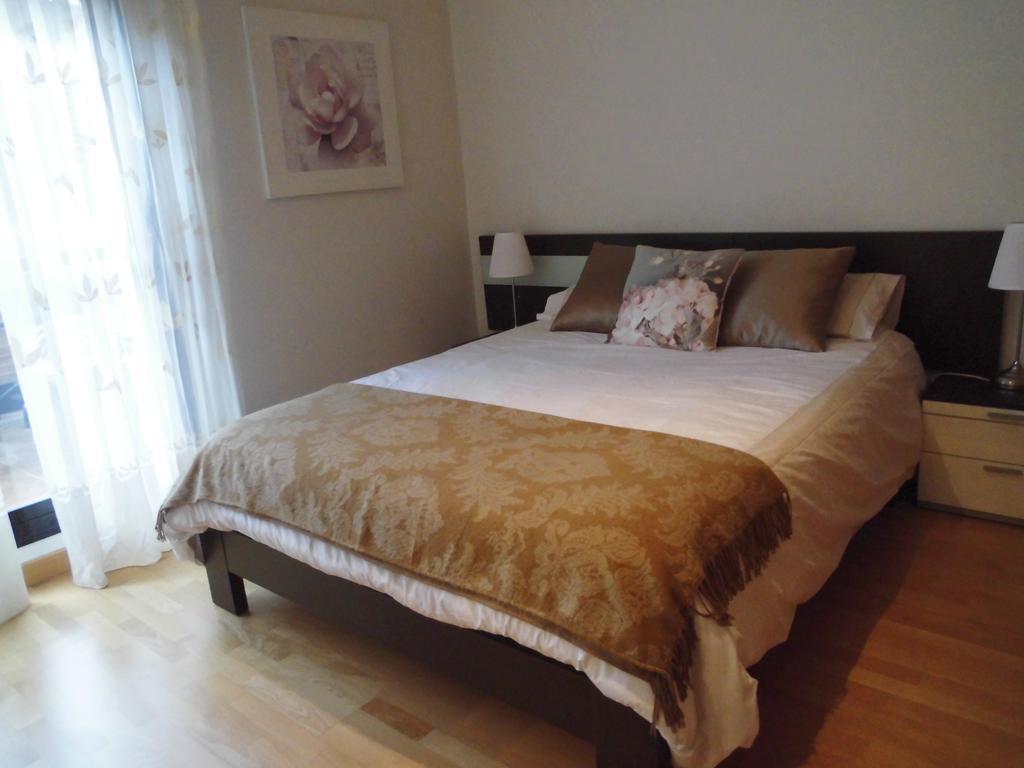 Apartamento Bellavista Lägenhet Lardero Exteriör bild